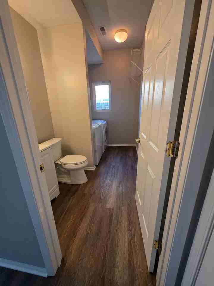 18804 Orchard Ave - Photo 2 of 20