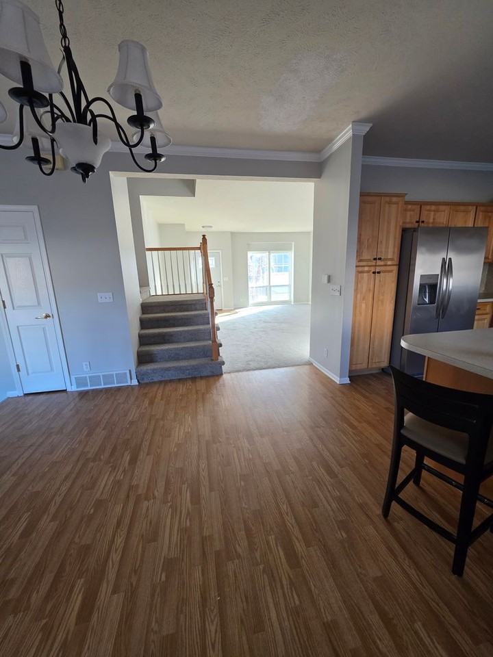 18804 Orchard Ave - Photo 5 of 20