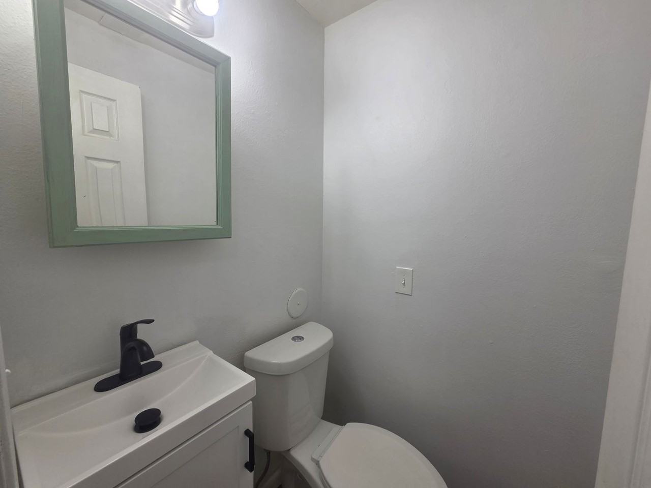 2237 S Decatur St - Photo 7 of 14