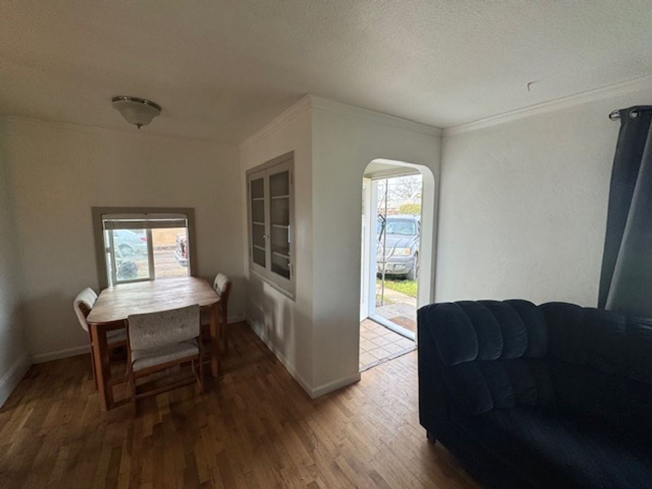 685 Beall Ln - Photo 6 of 21