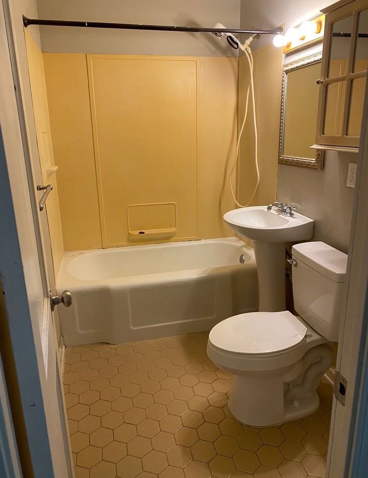 7854 Captain Rd - Photo 7 of 9