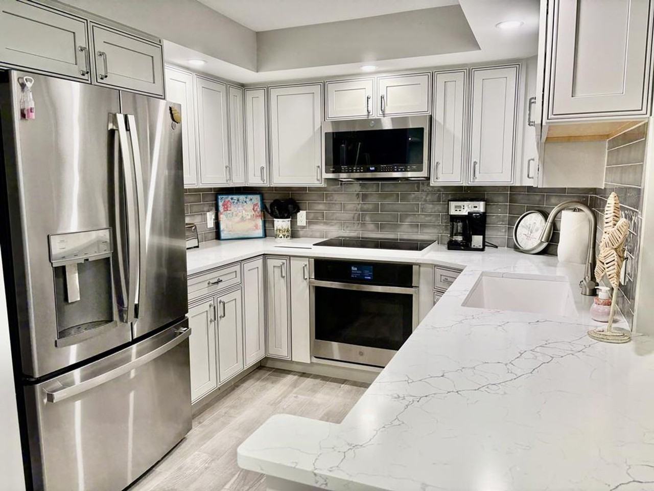 260 Seaview Ct #508 - Photo 6 of 22