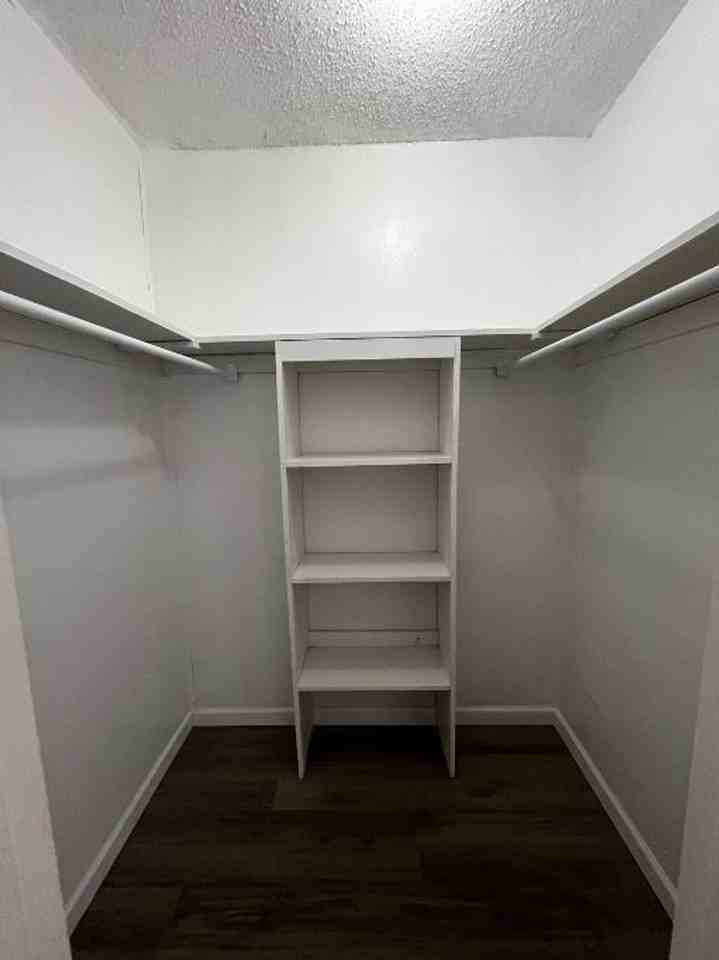 3482 King Bradford Dr - Photo 3 of 11
