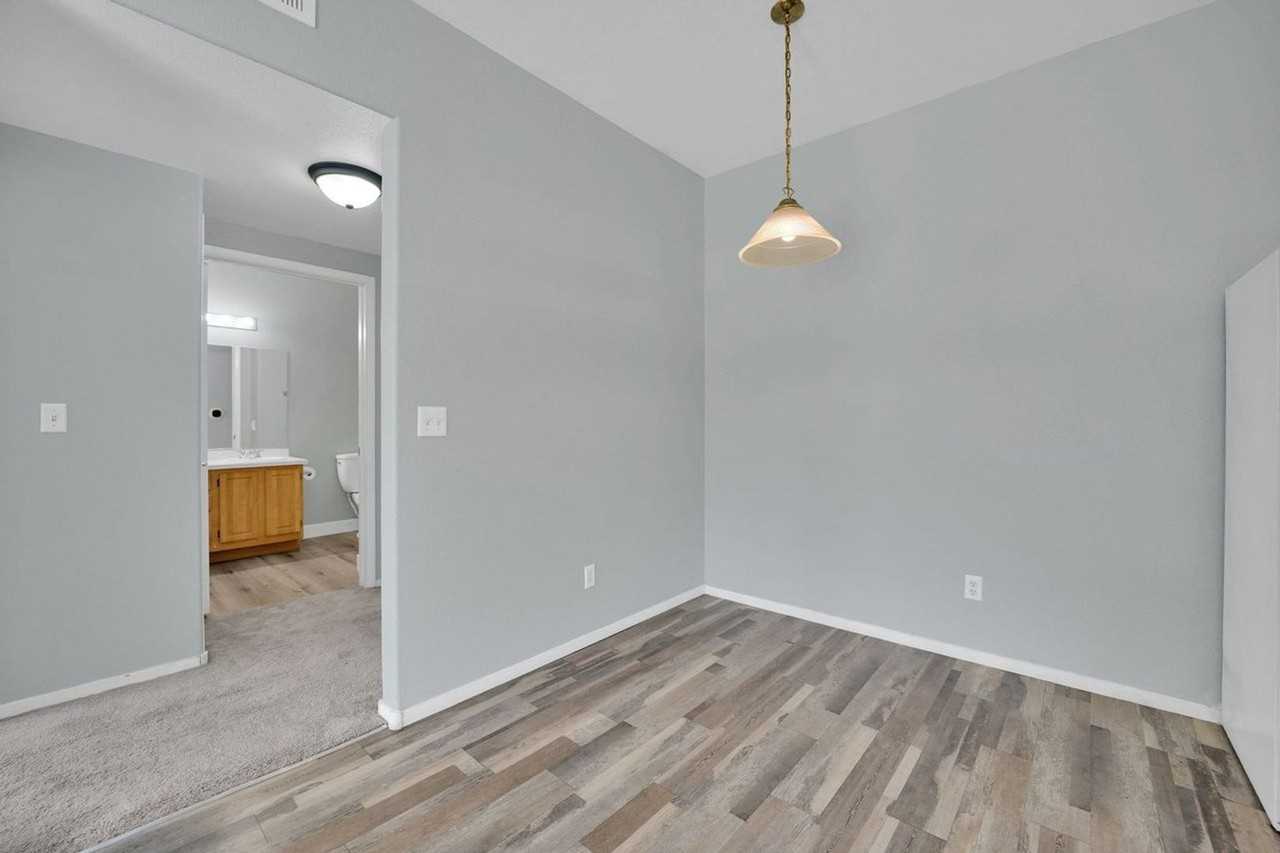 2 Bldg. 2 - Photo 3 of 20