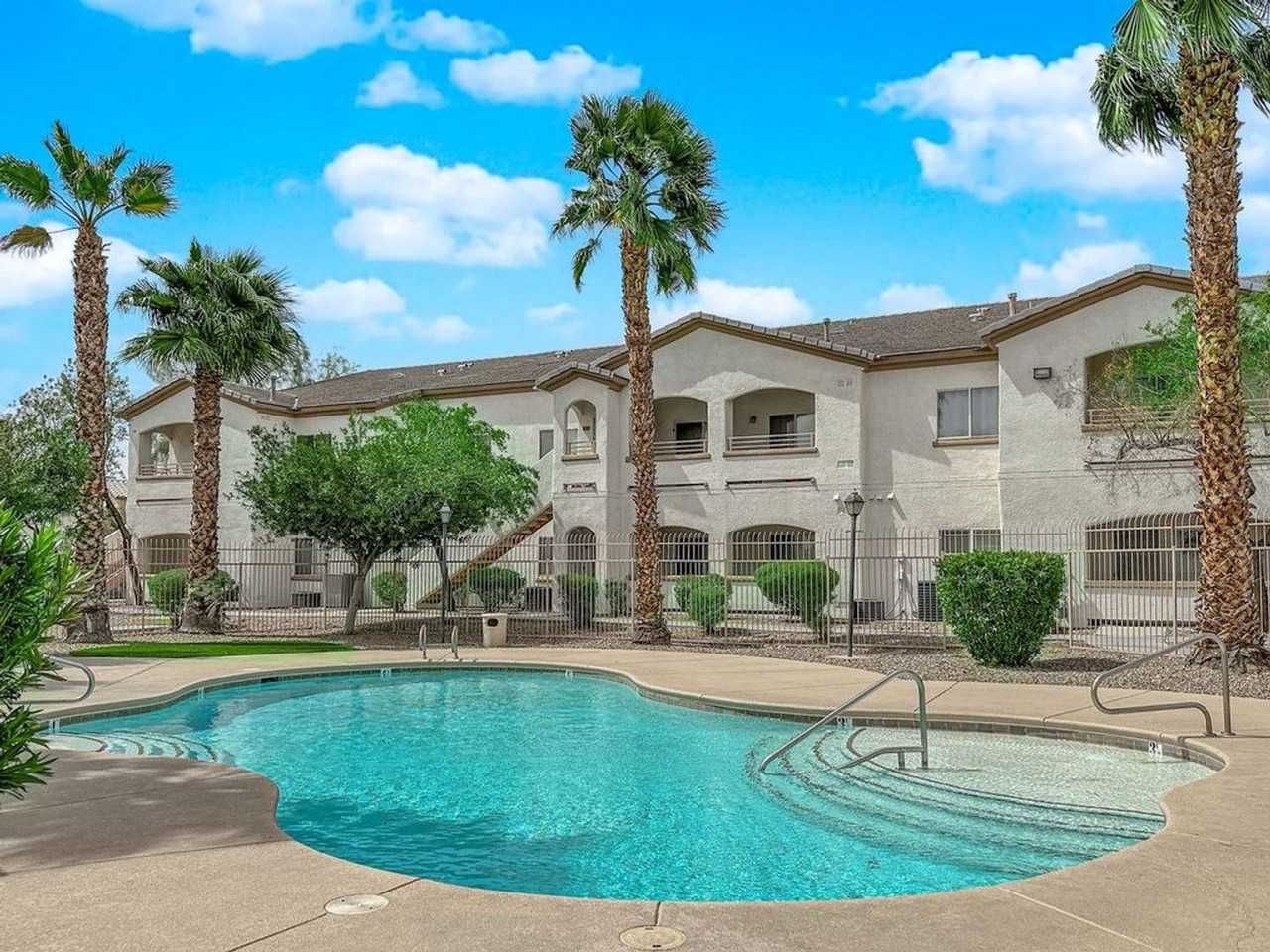 2 Bldg. 2 - Photo 4 of 20