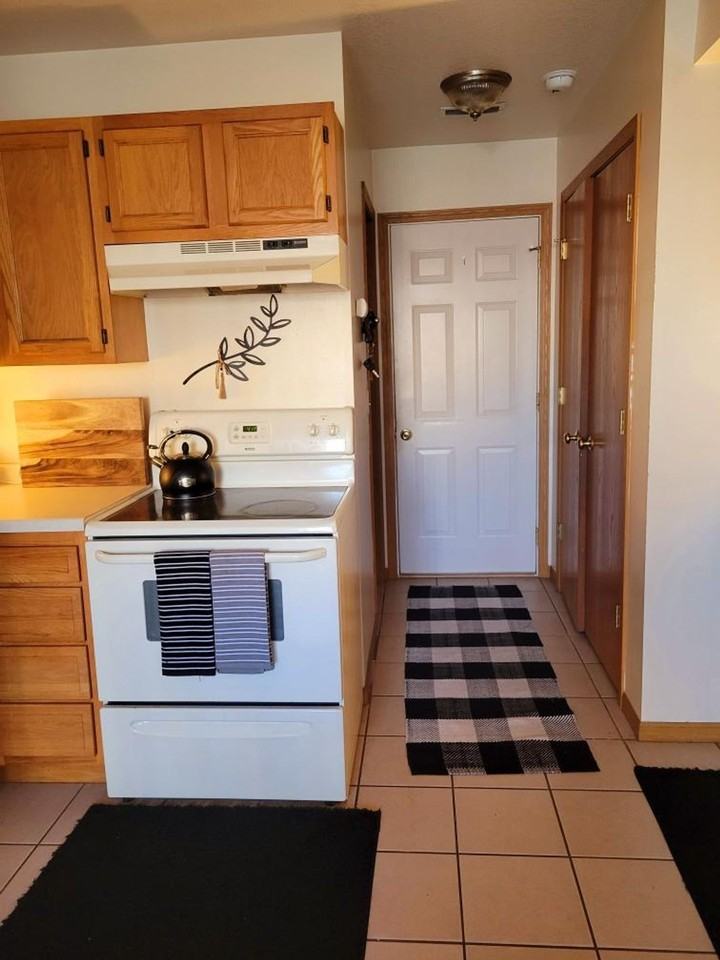 1224 Winans - Photo 7 of 20