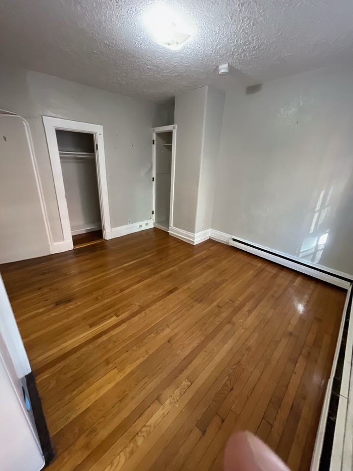 41 Anderson St #21K - Photo 5 of 9