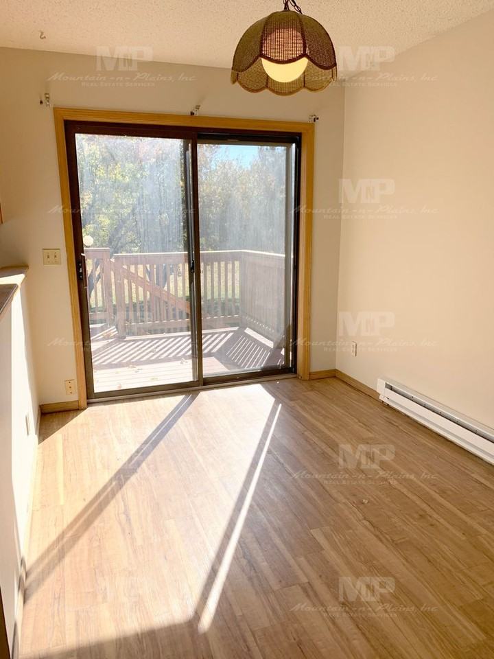 531 Strachan Dr - Photo 5 of 15