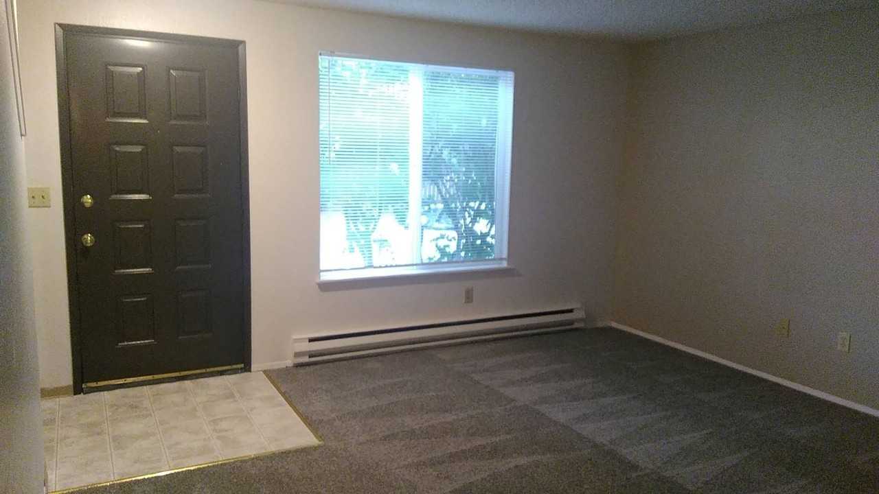 616-18 - Photo 2 of 11