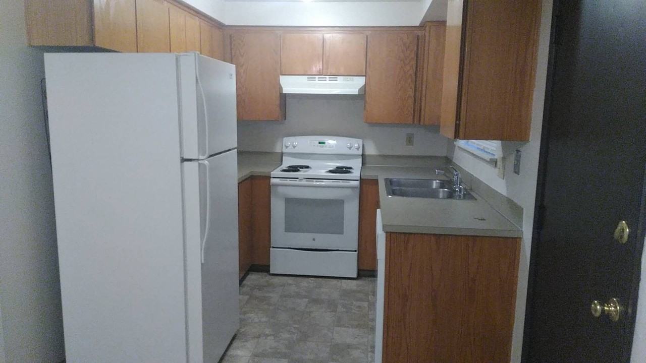 616-18 - Photo 4 of 11