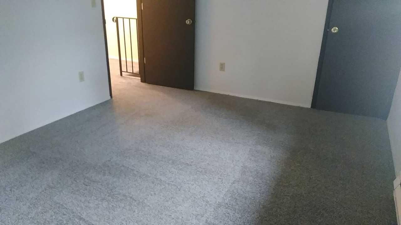 616-18 - Photo 7 of 11