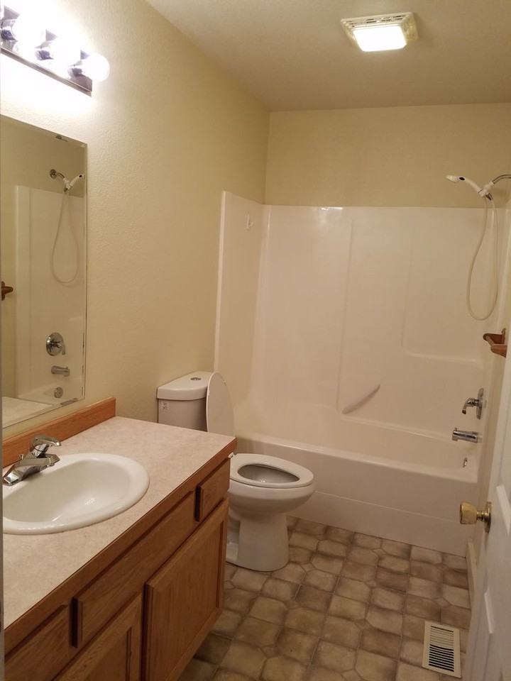 800 W Central Ave #A - Photo 5 of 10