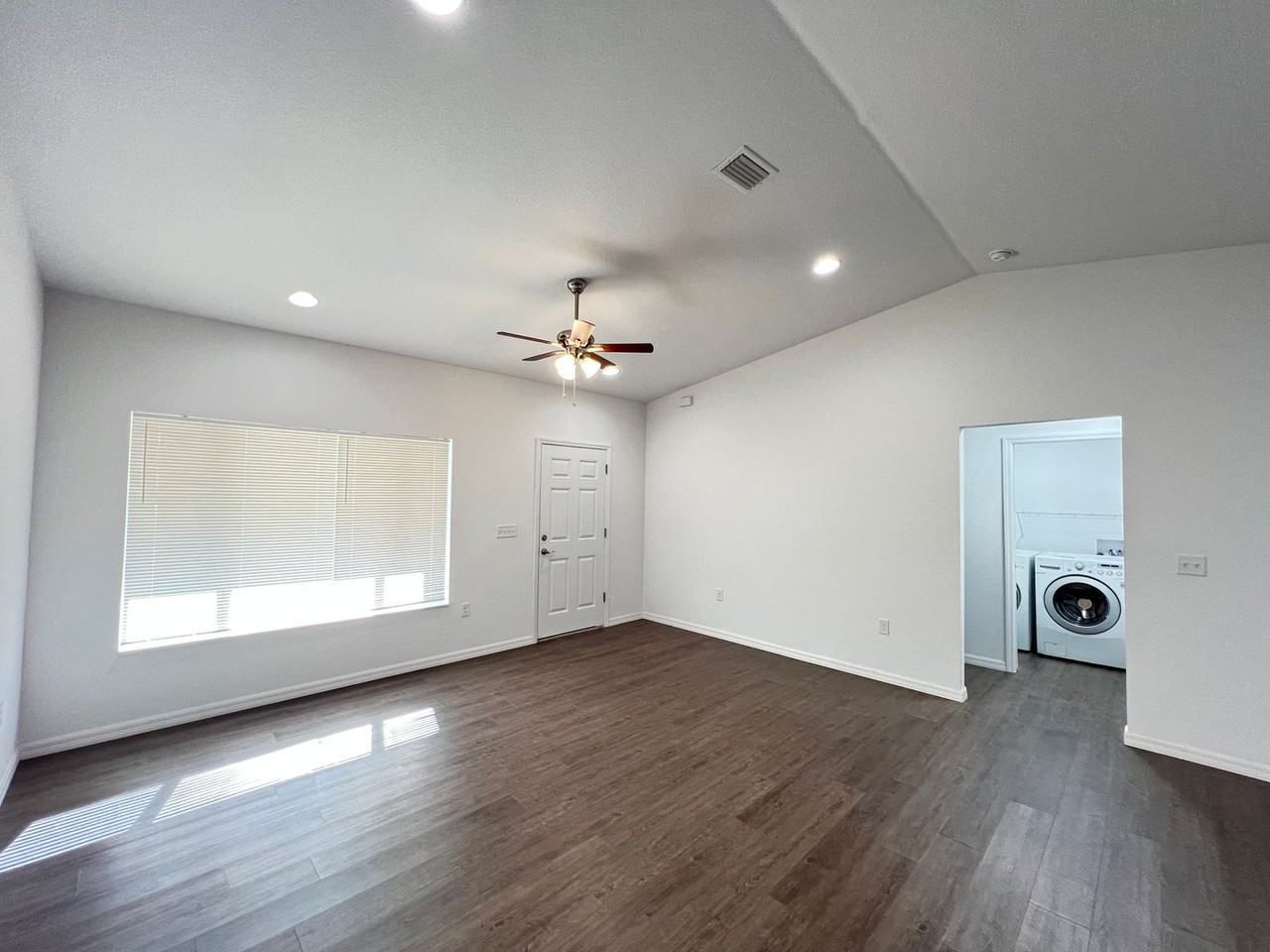 17 Malauka Radial Dr - Photo 4 of 23