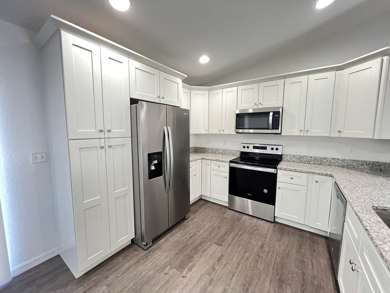 17 Malauka Radial Dr - Photo 7 of 23