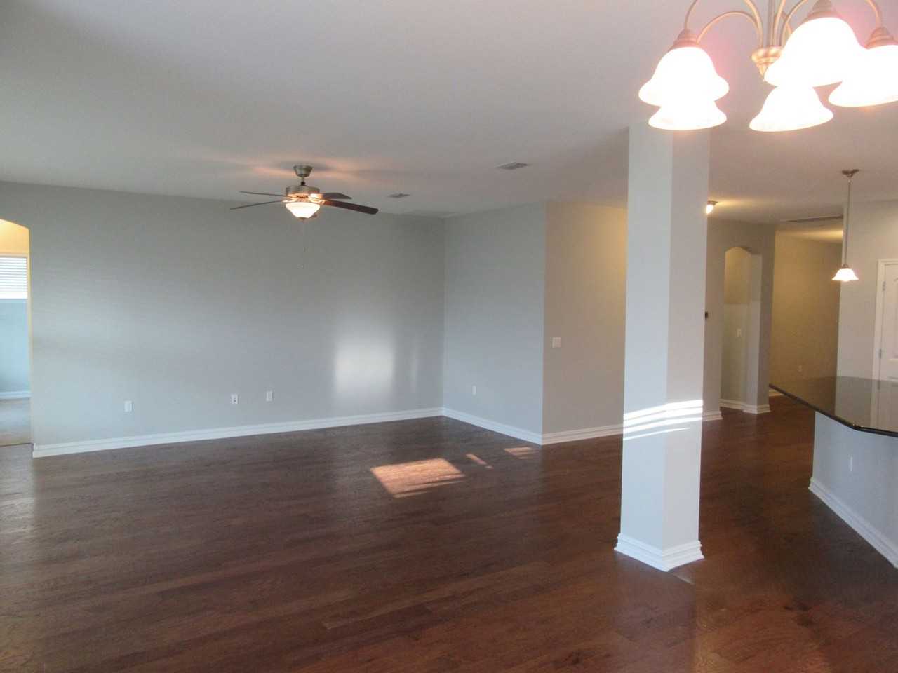 315 Johnson Bayou Dr - Photo 5 of 16