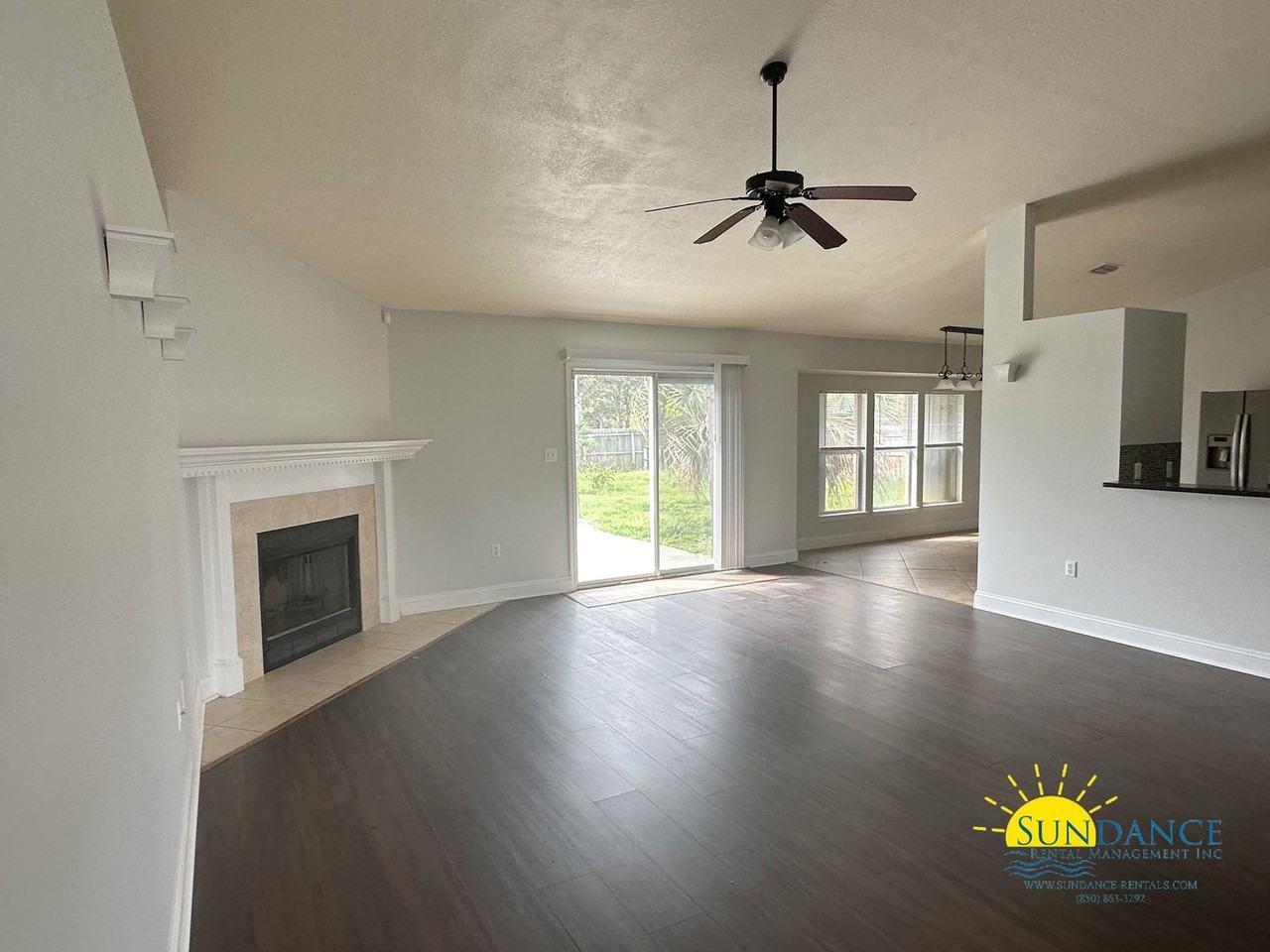 8291 Telford Ct - Photo 2 of 14