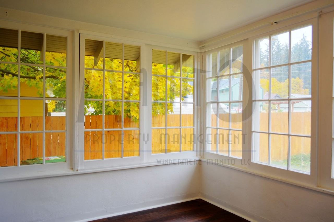 2714 W Dalton Ave - Photo 6 of 10