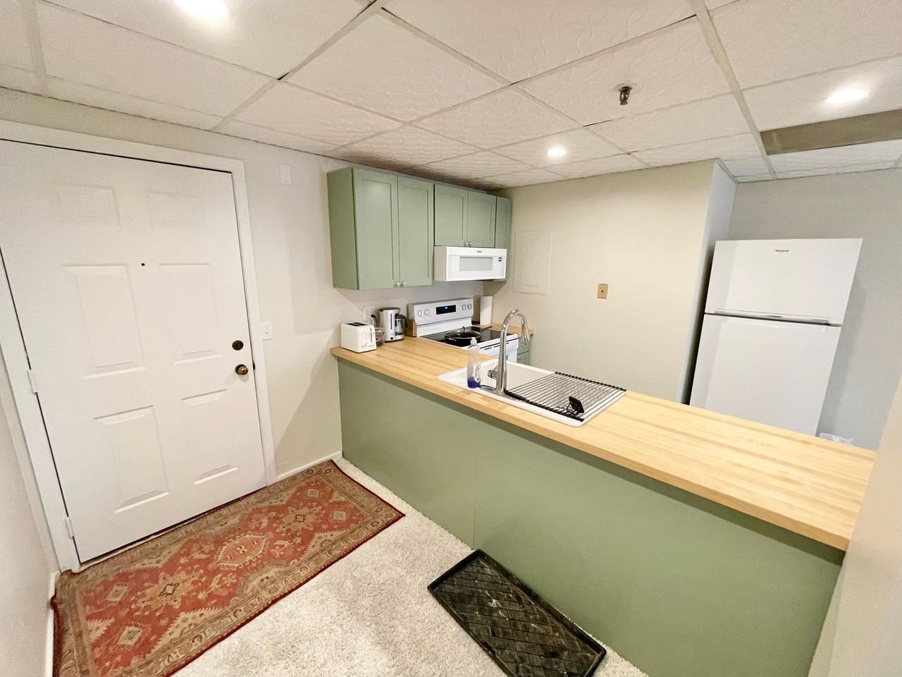 131 Main St #508 - Photo 2 of 17