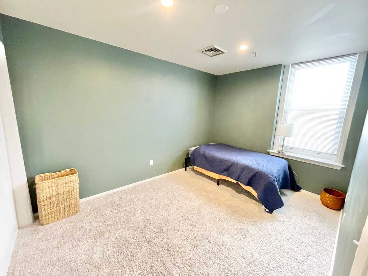 131 Main St #508 - Photo 7 of 17