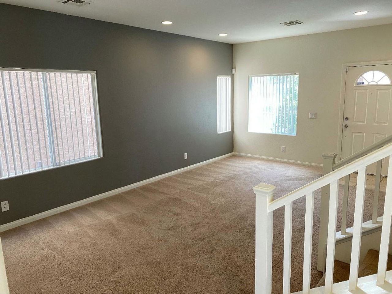 856 Park Walk Ave - Photo 2 of 10