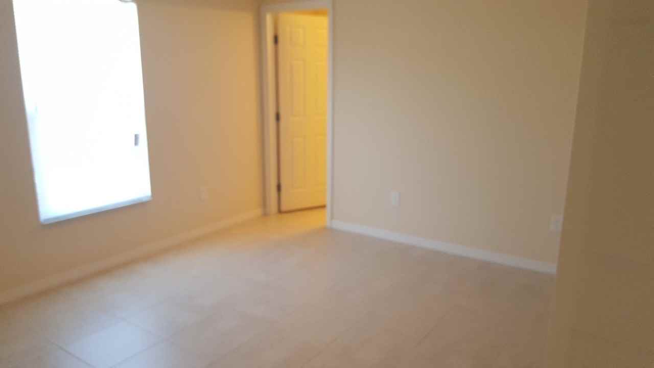 844 Sw 39th Ter - Photo 7 of 15