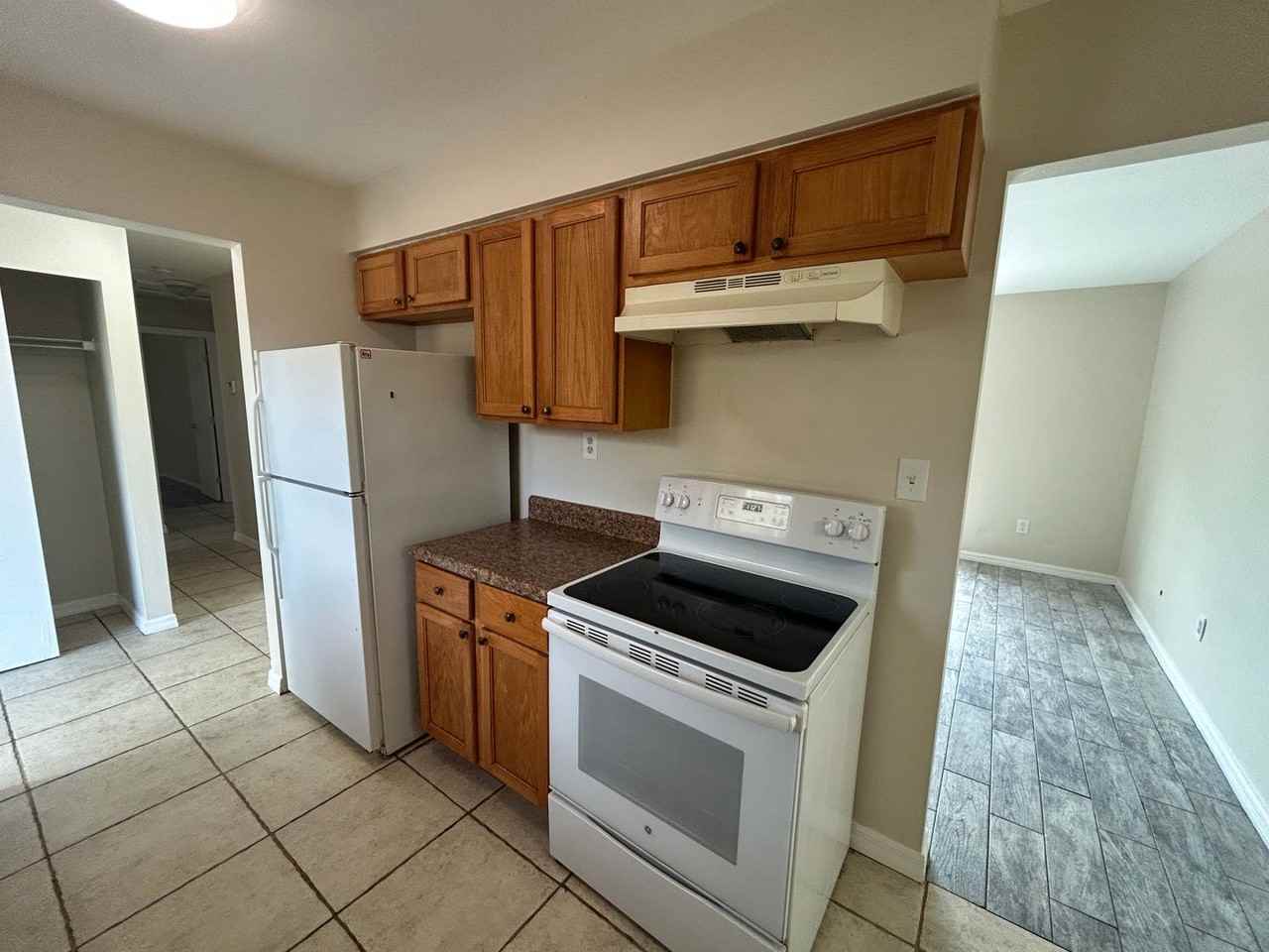 13461 5th St - Photo 4 of 23