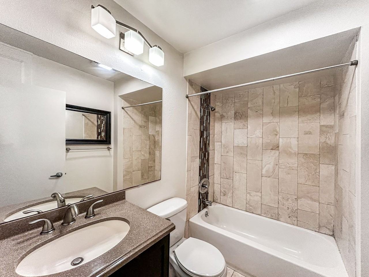 4313 5th Ave - Photo 7 of 15