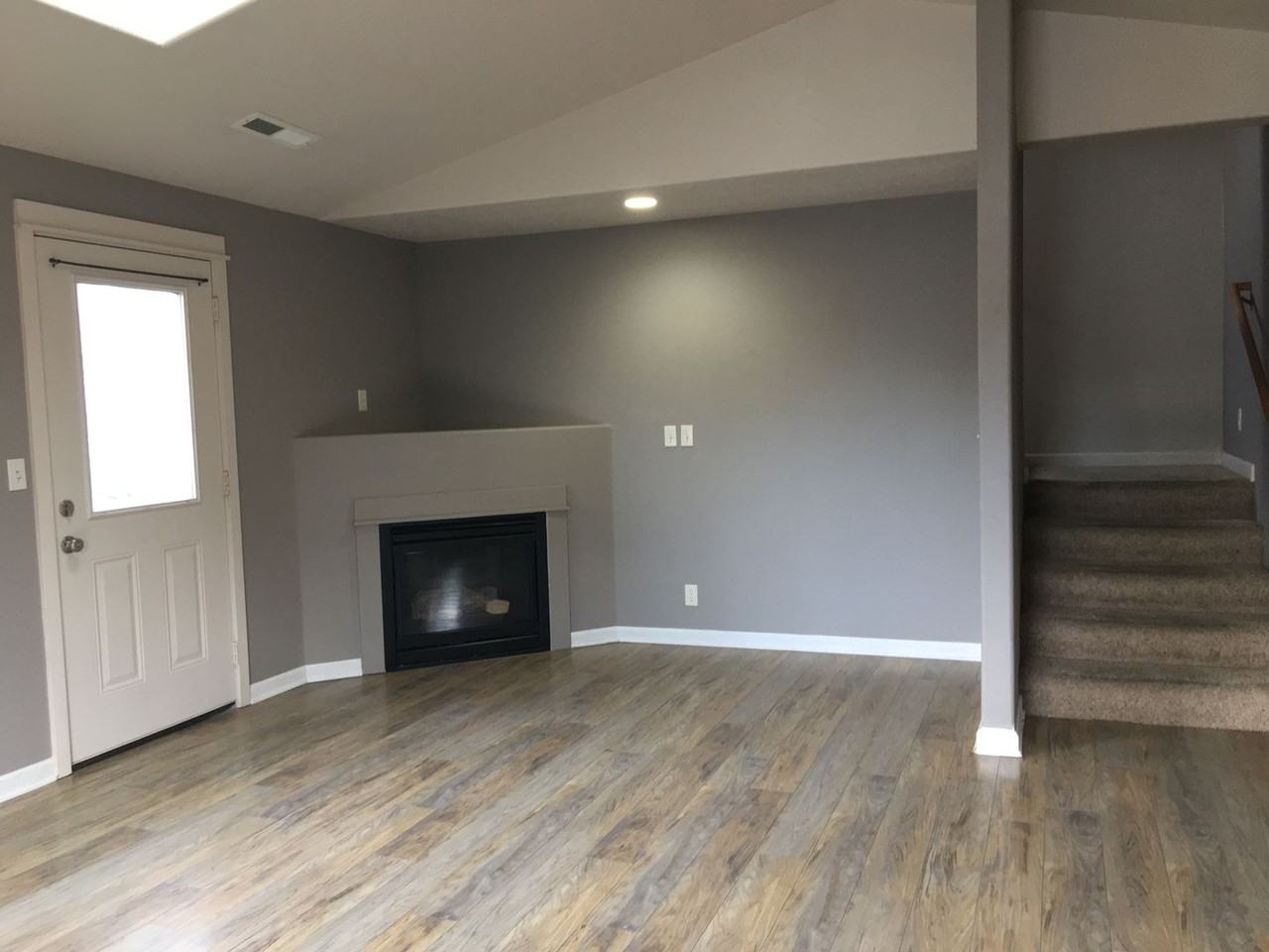 60 Almond Way - Photo 6 of 30