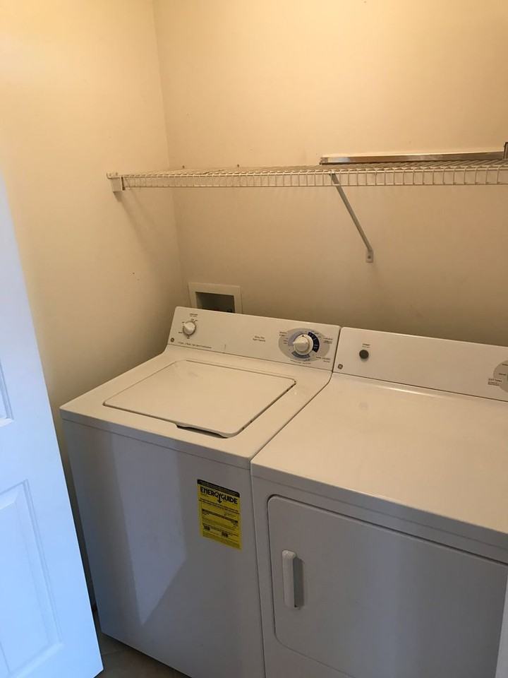 7716 Royal Park Ln - Photo 3 of 20