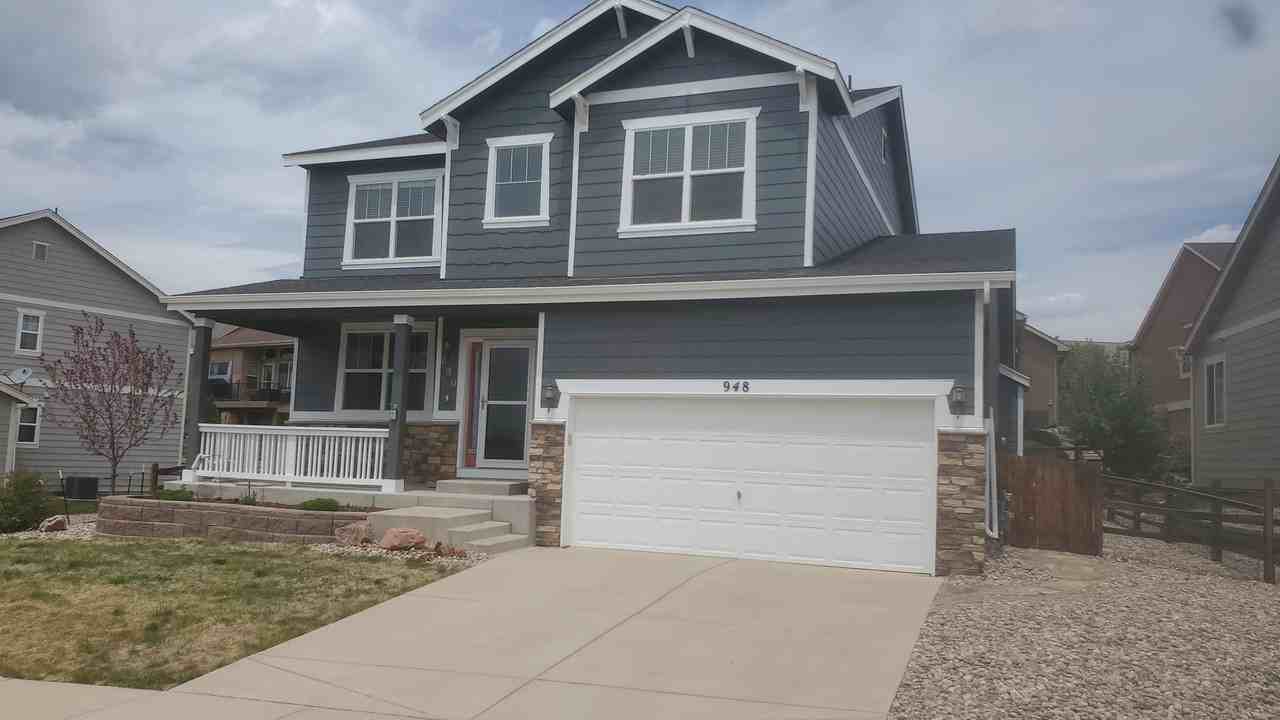 948 Fire Rock Pl - Photo 2 of 30