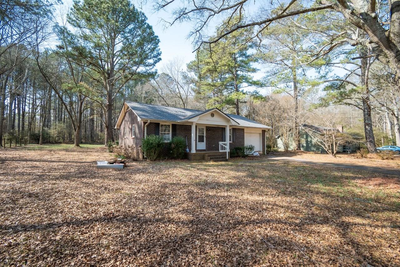 135 Mcalpin Dr - Photo 3 of 31