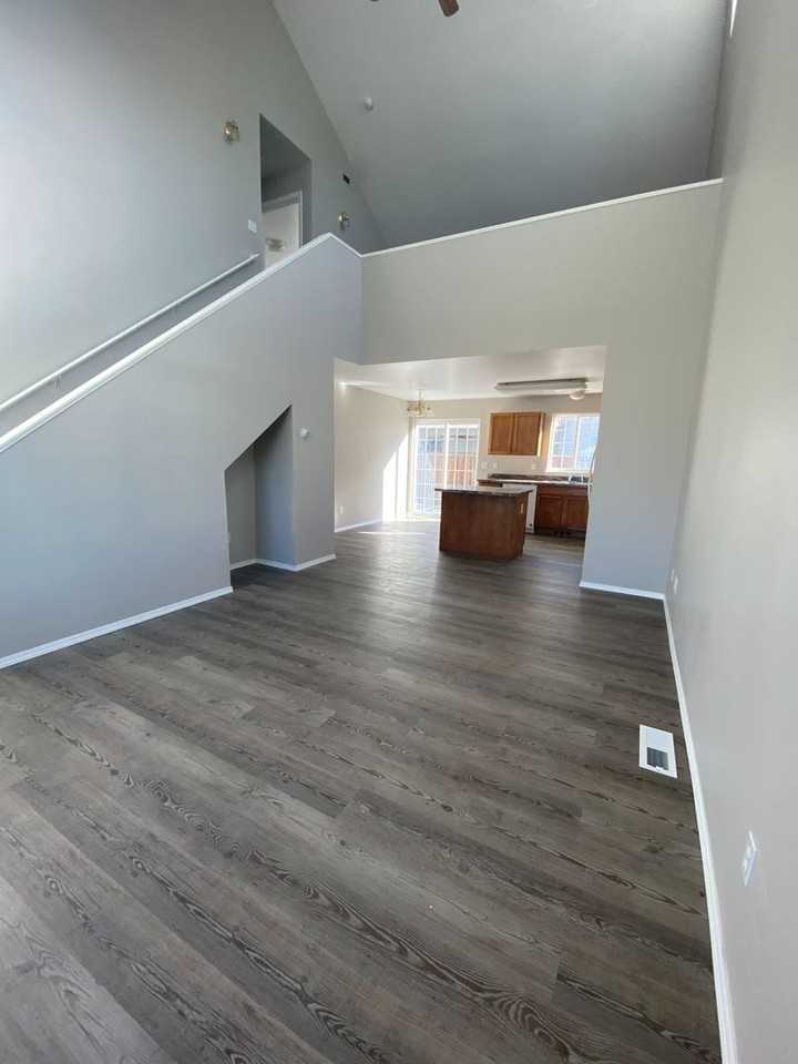 1915 Cornell Ave - Photo 5 of 19