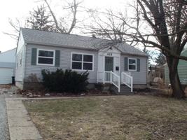 featured image of 413 Hessel Blvd