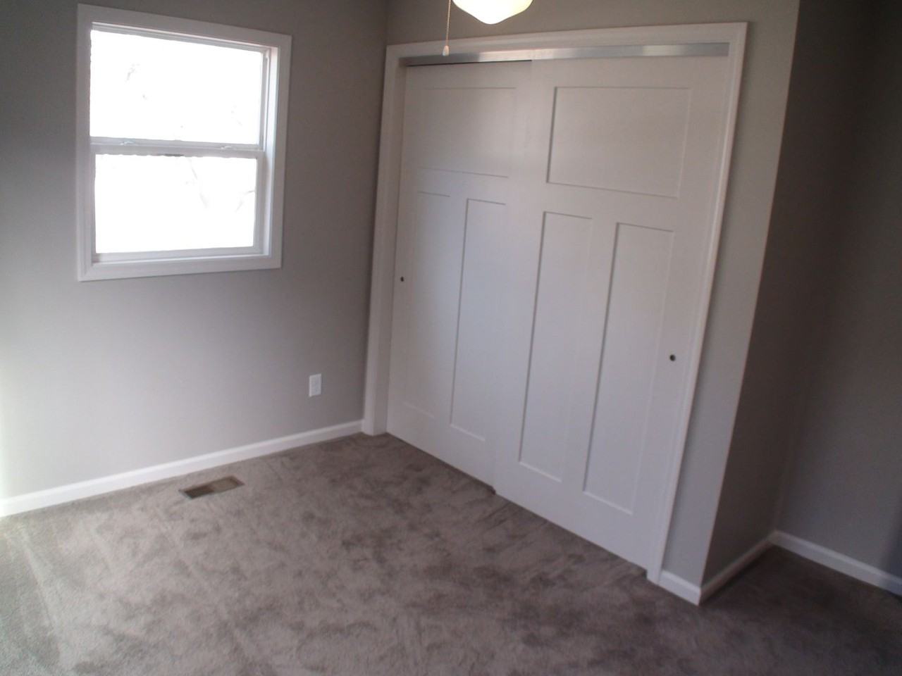 413 Hessel Blvd - Photo 6 of 16