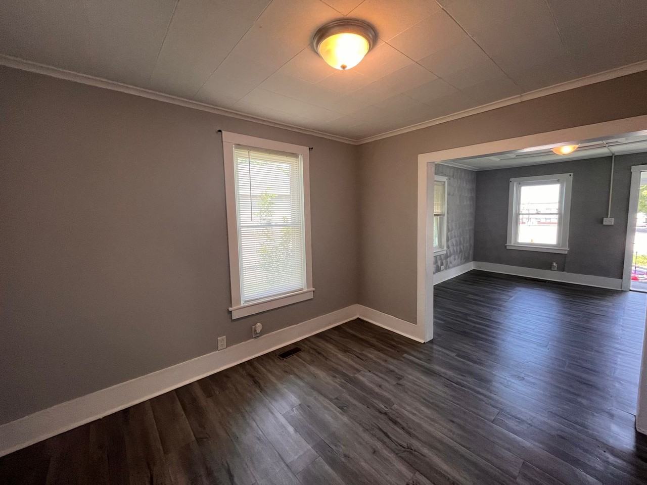 2848 5 1/2 Ave - Photo 4 of 10