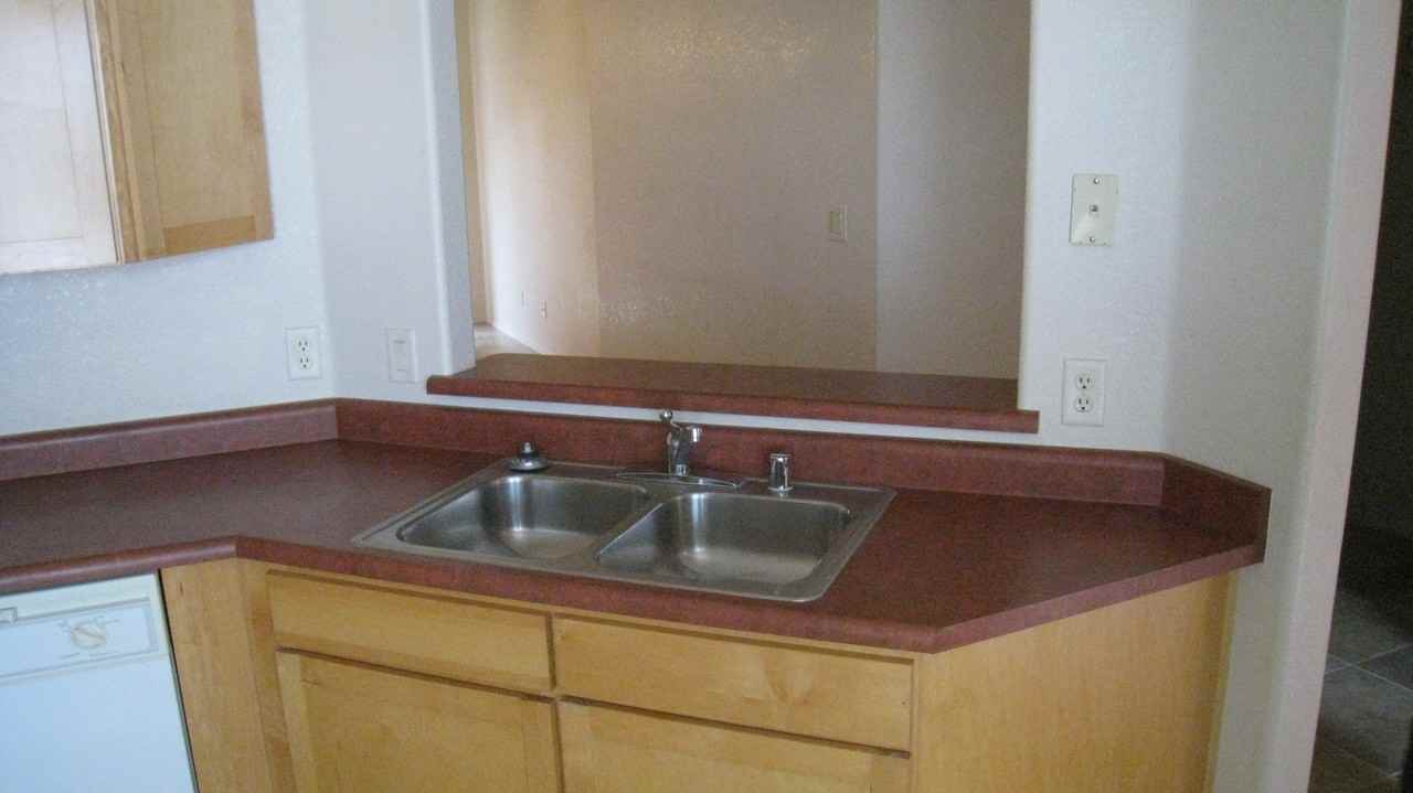 851 Ocotillo Dr - Photo 6 of 7