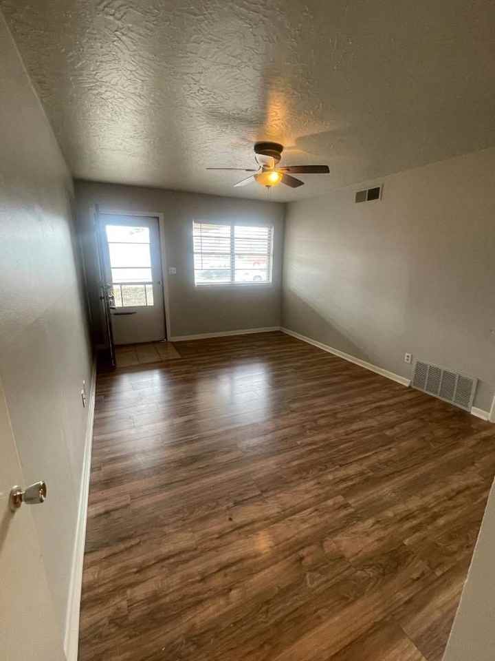 1331 Denison Dr - Photo 3 of 15