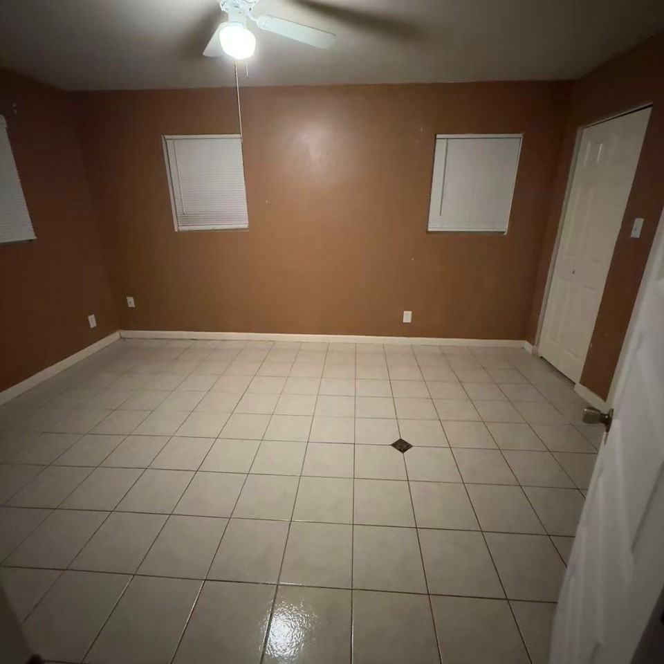 1345 Kynn Dr - Photo 3 of 8