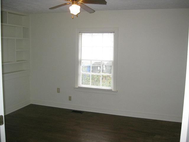 1928 Liberty Rd - Photo 6 of 11