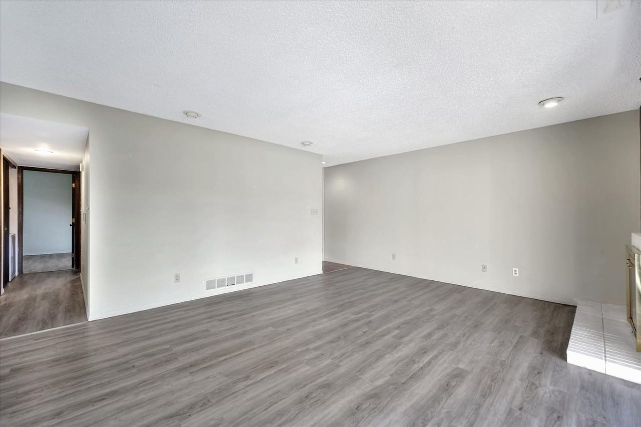 2109 Melrose Dr - Photo 6 of 29