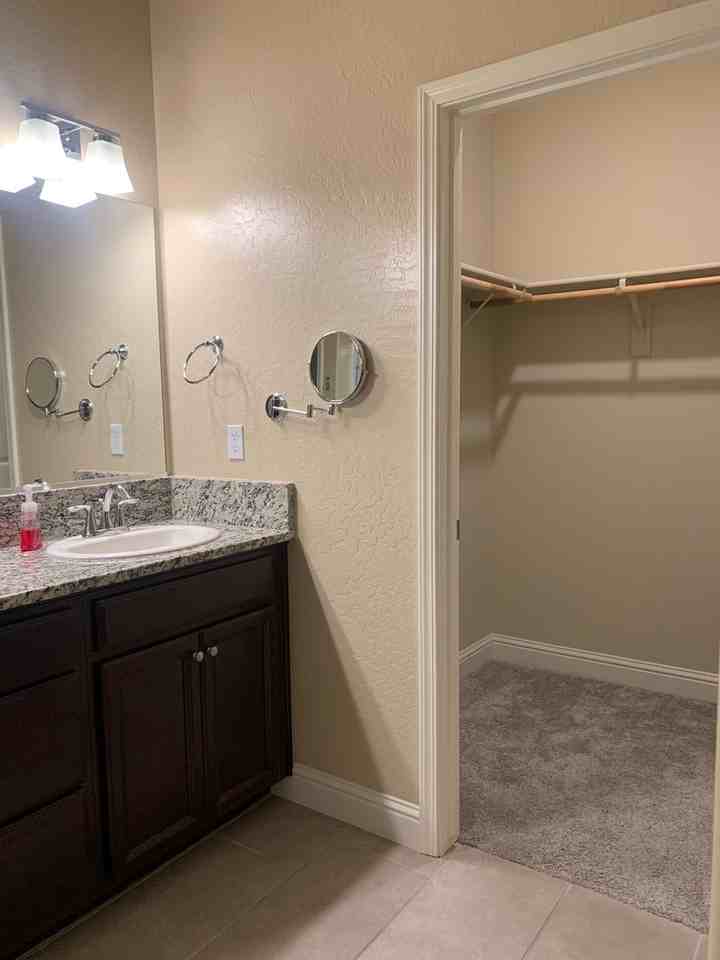 770 Strada St - Photo 2 of 20