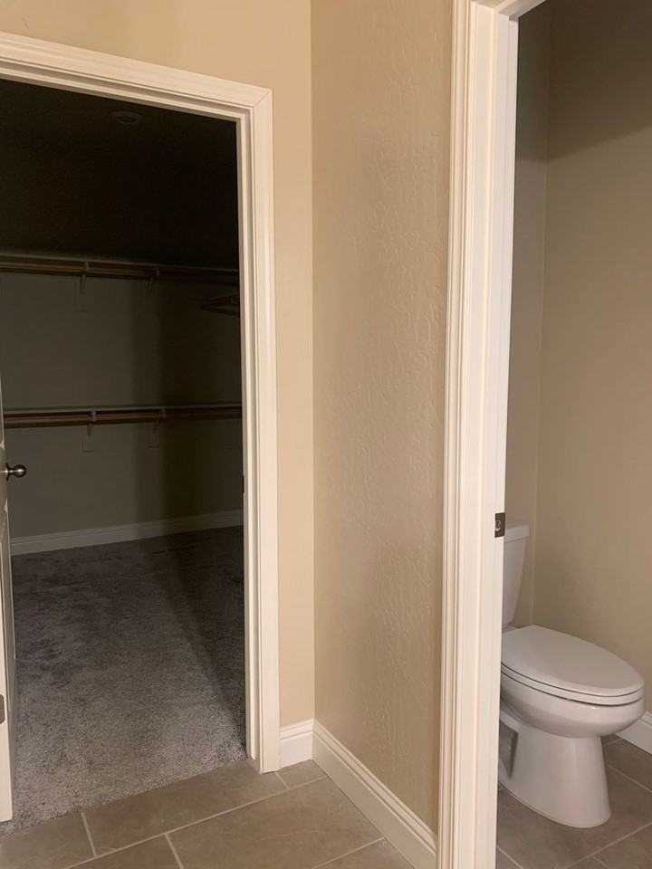 770 Strada St - Photo 3 of 20