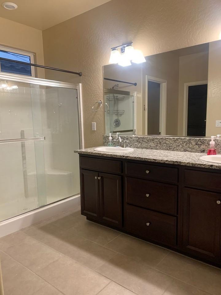 770 Strada St - Photo 6 of 20