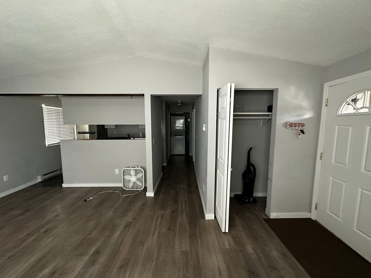 308 E Weile Ave #3 - Photo 5 of 10