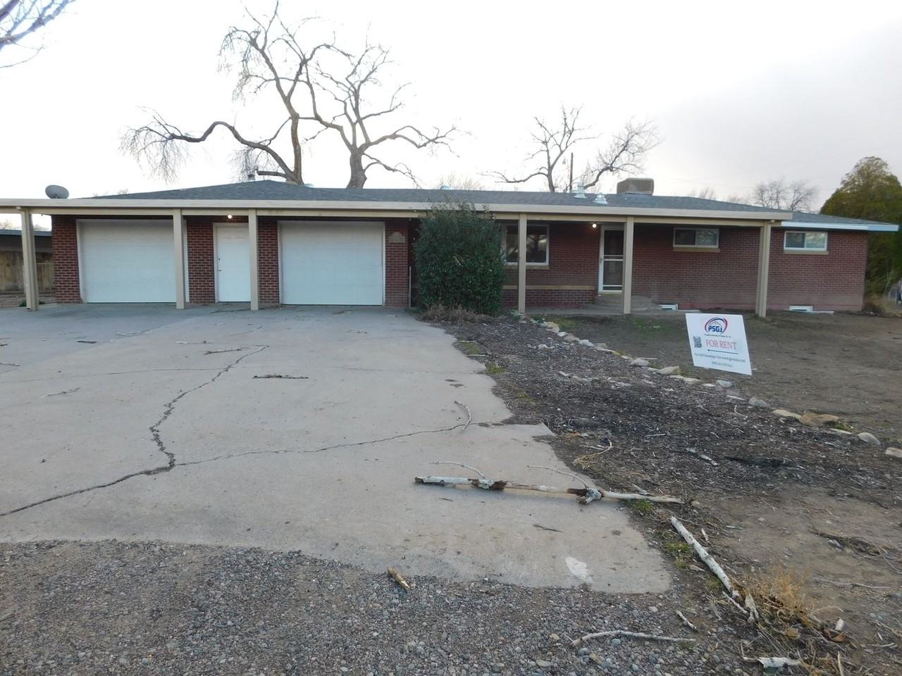 193 Thompson Rd - Photo 4 of 27