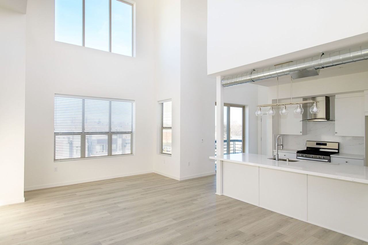 The Flats at The Mill at Broadway - Photo 3 of 33