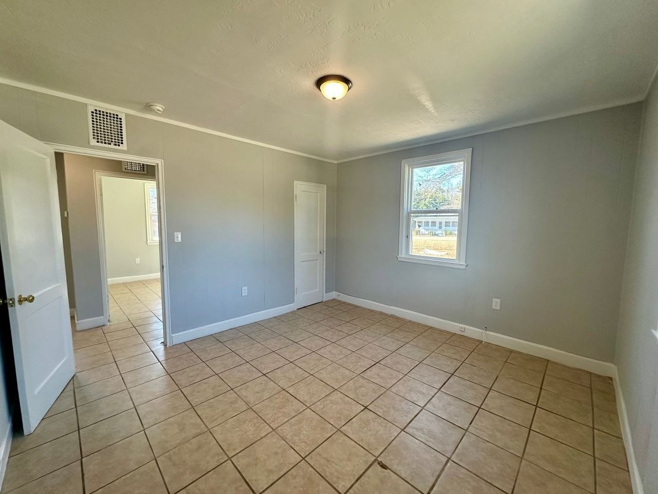 716B Miller Rd - Photo 7 of 7