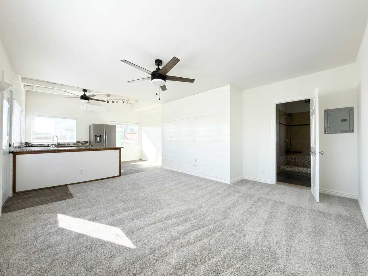 141 Chesterfield Dr - Photo 4 of 13