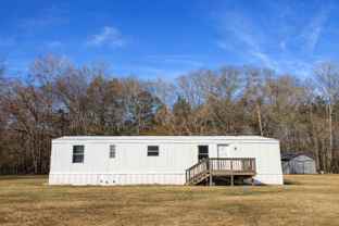 124 Dakota Dr - Photo 1 of 1