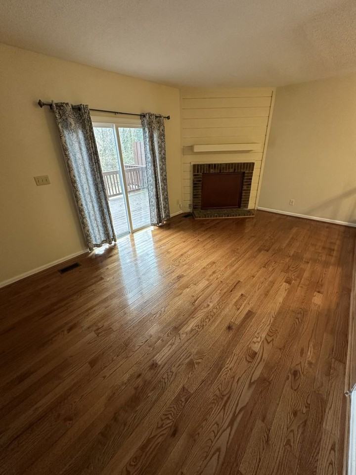 4912 N New Hope Rd - Photo 5 of 15